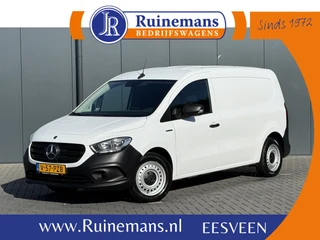 Mercedes-Benz eCitan 2023 - 112 Pro 51 kWh / L2H1 / TREKHAAK / 3-ZITS / **3.698 KM!!** / CAMERA / CRUISE / ECC / CARPLAY te koop