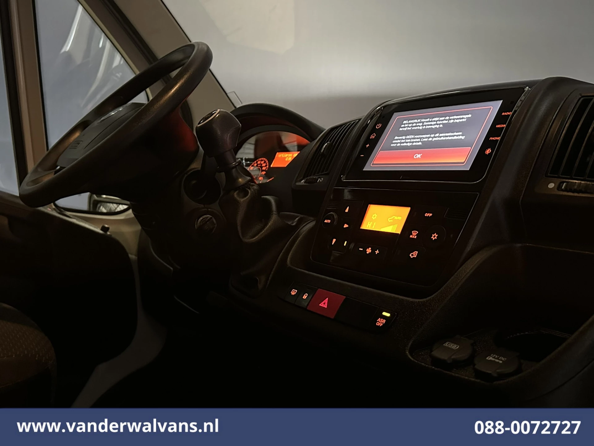 Opel Movano 2023 - 2.2D 120pk L2H2 Euro6 Airco | 2500kg Trekhaak | Apple Carplay | Cruisecontrol Android Auto | Bijrijdersbank image 12
