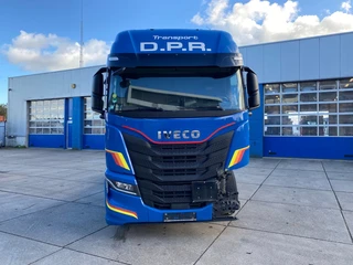 Iveco S-WAY 460 2022 - ADR / Damaged / Drivable / 263.375 km afbeelding 2 miniatuur