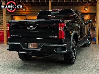 Chevrolet Silverado 2024 - ZR2 obrazek 17