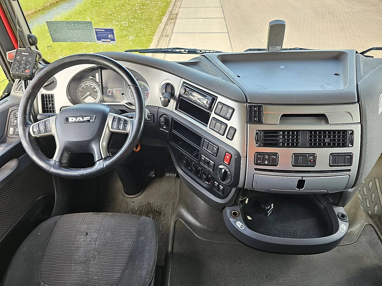 DAF 2016 - XF 510 obrázek 8