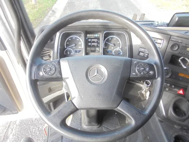 Mercedes-Benz Actros 2016 - 2340 LL image 14