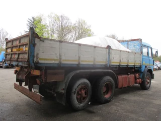 Iveco Turbostar 1979 - 190-30 , Manual , V8 , 3 way tipper , Spring suspension , 6x2 obrazek 3