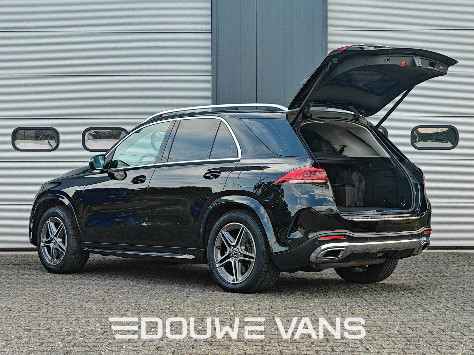 Mercedes-Benz GLE 2021 - 350e 4Matic Trekhaak AMG Leder Panorama afbeelding 5