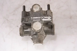 Mercedes-Benz - Compressed Air System Relais ventiel MB MP4 на продажу