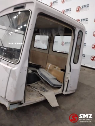 Renault N/A - Occ cabine compleet Renault R bild 3
