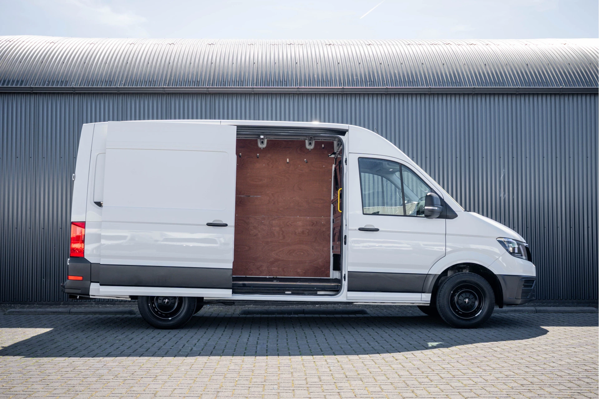 MAN TGE 2021 - 2.0 TDI | L3H3 | 140PK | Trekhaak 3.0T | Camera | Carplay | Cruise | Airco Bild 7