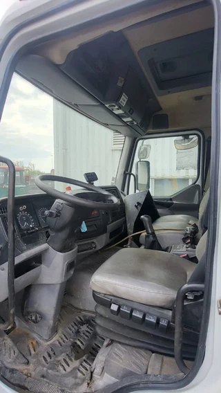 Renault Midlum 2001 - 180 , Tipper , Manual , Sprimg Suspension , French Truck imagem 13