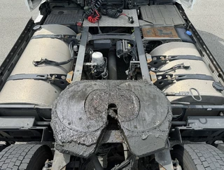 Volvo FH 2016 - 13.460 EURO 6 ONLY 766.000 KM FULL SPOILER 2X TANKS HOLLAND-TRUCK imagen 20