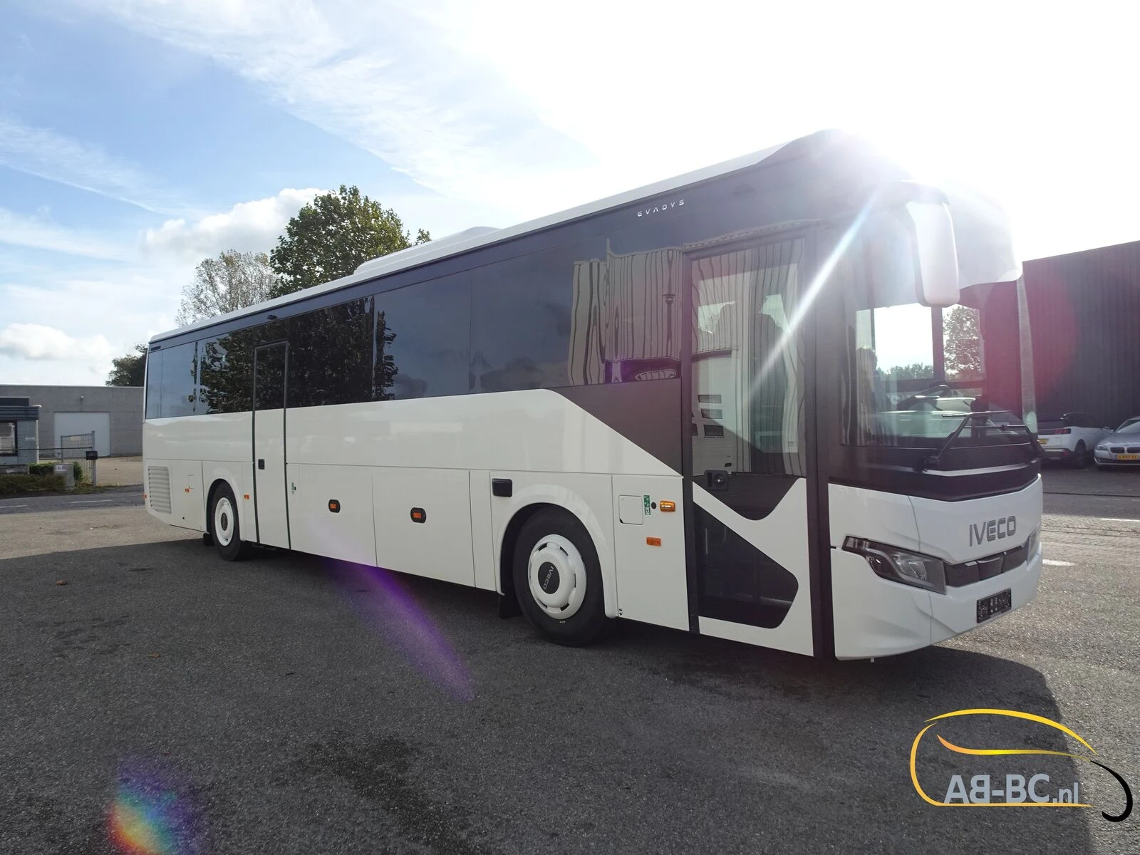Iveco NEW 12.1 MTR Evadys, 53 Seats/WC 2 units on stock 2026 image 3