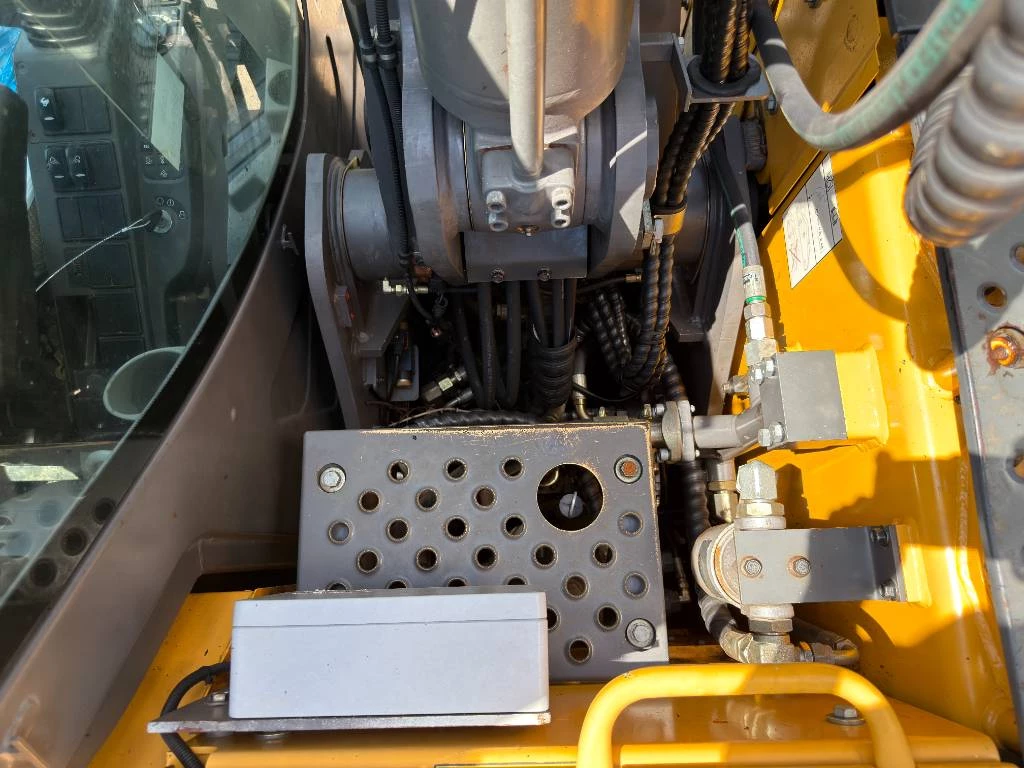 Volvo 2010 - ECR145CL VA obrázek 27
