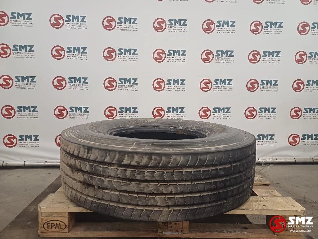 Bridgestone - Occ vrachtwagenband Bridgestone 315/80R22.5 afbeelding 1