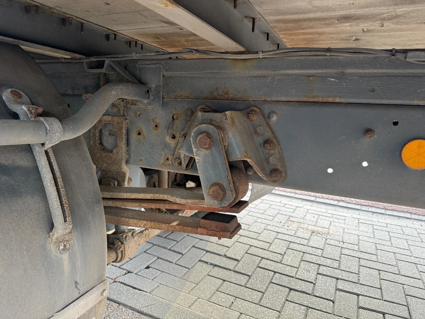 Iveco Eurocargo 2010 - ML120EL18 EURO 5 EEV, Steel suspension imagem 21