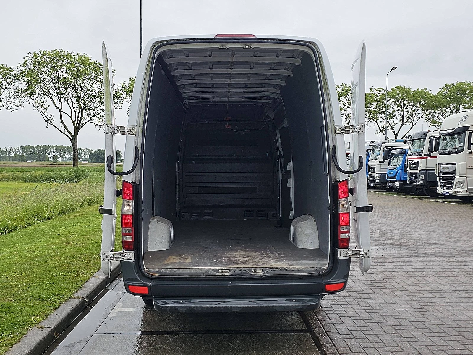 Mercedes-Benz Sprinter 2018 - 314 Bild 12
