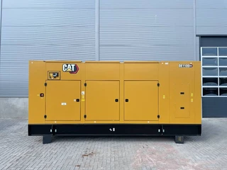 Cat 2026 - DE1100GC - 1.100 kVA Standby Generator - DPX-18225 image 1 miniature