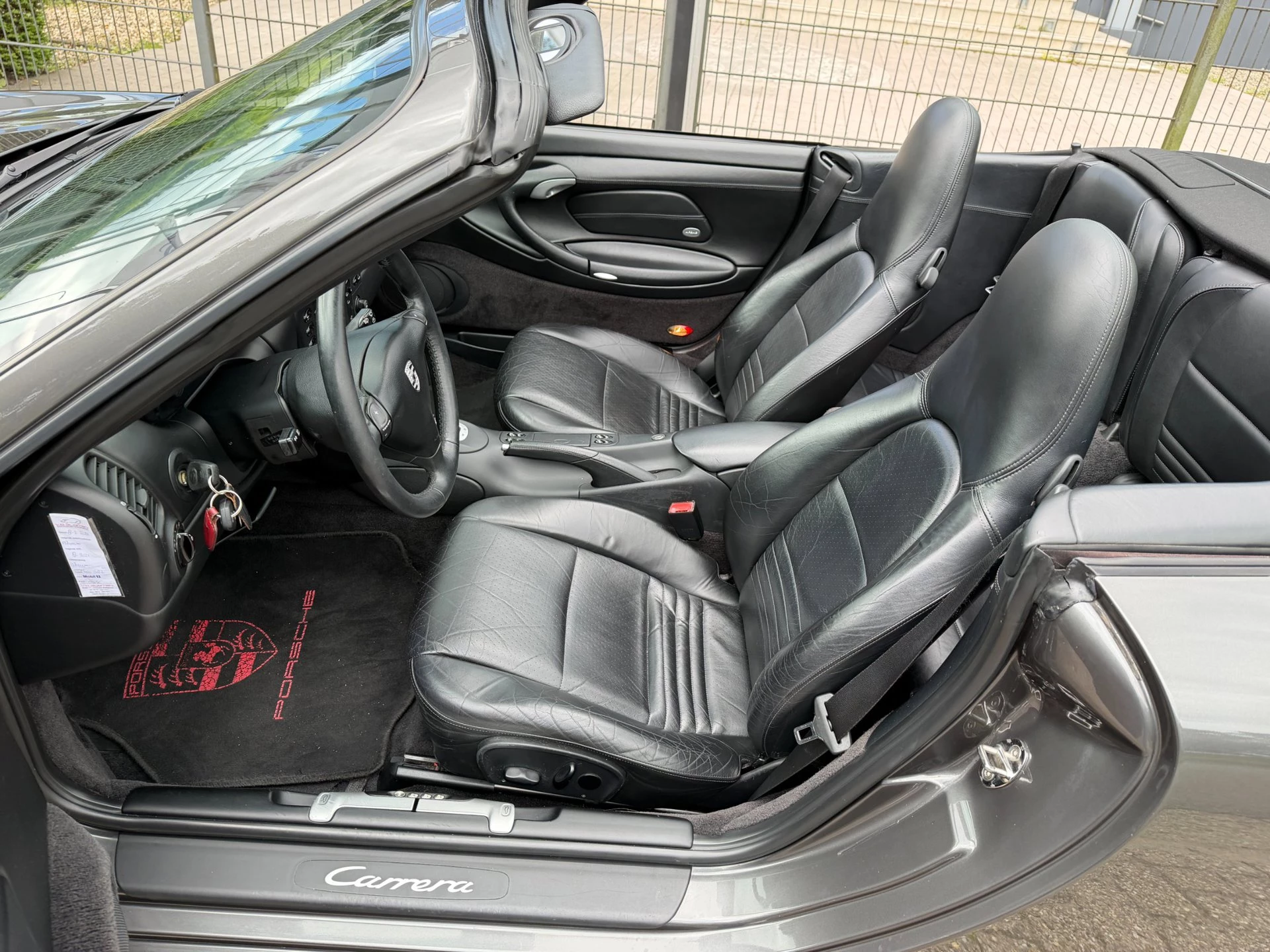 Porsche 911 2000 - Cabrio 3.4 Carrera aut 133981 km Nieuwstaat ! afbeelding 7