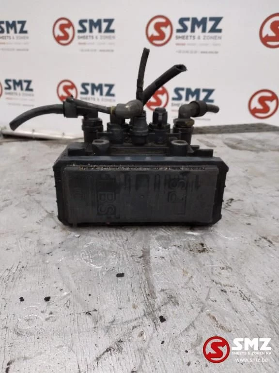 Renault - Occ ABS modulator EBS 5x afbeelding 1