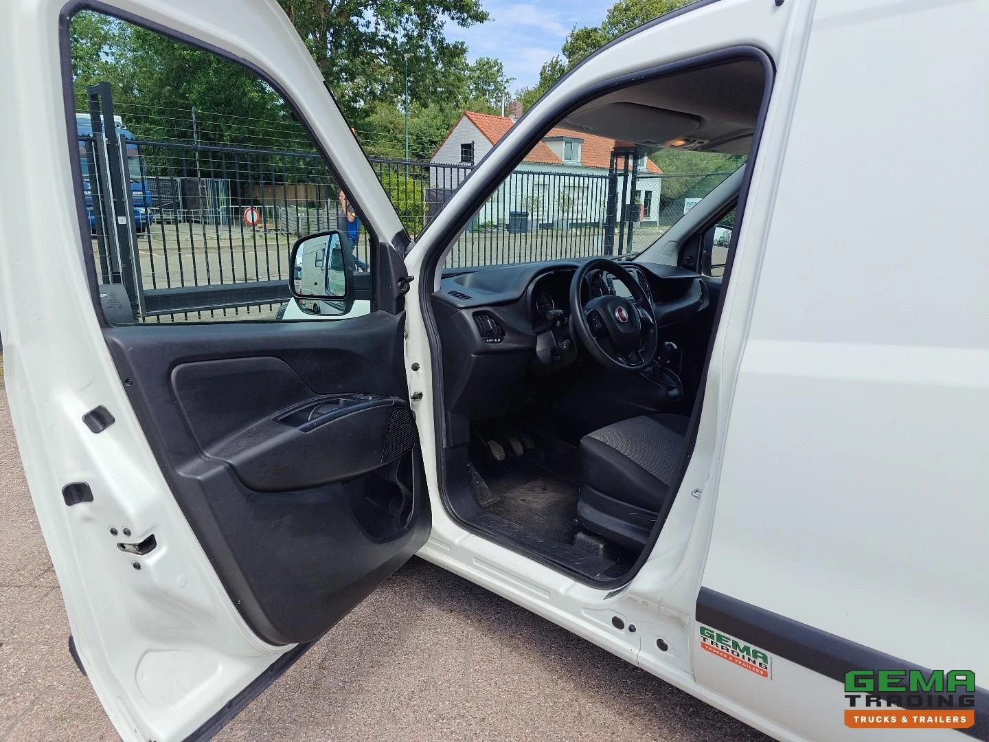 Fiat FIAT DOBLO' 2019 immagine 14