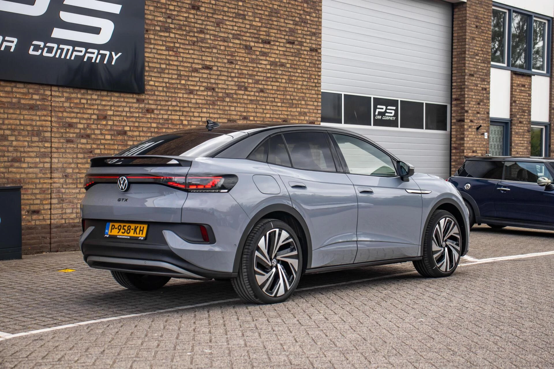 Volkswagen ID.5 2022 - GTX 77 kWh, Org.NL, Pano, Alcantara, Massage Bild 7
