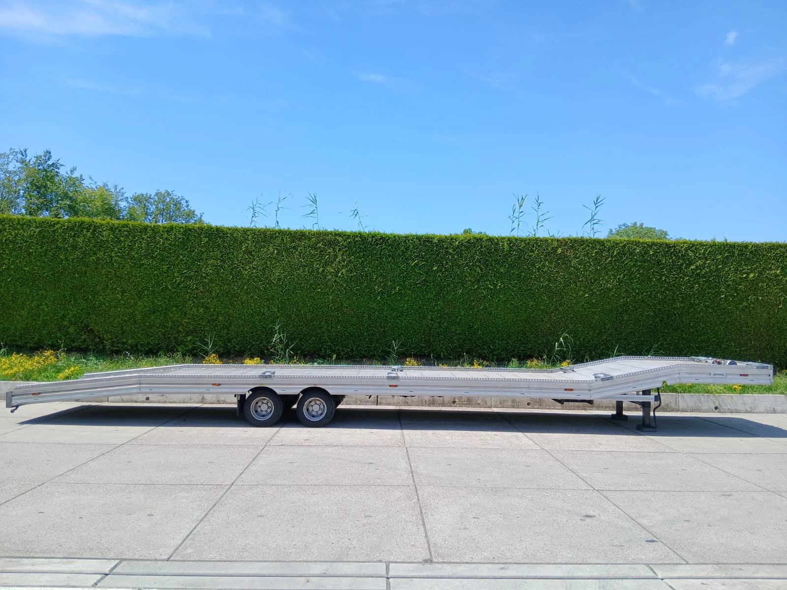Veldhuizen 2023 - 8,0-tons Auto oplegger 12,7 m. afbeelding 2