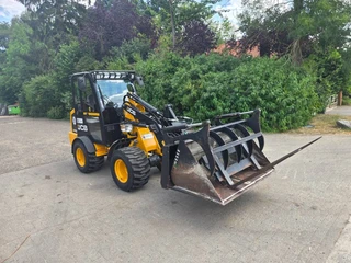 JCB 2020 - 403 obrázek 2 náhled