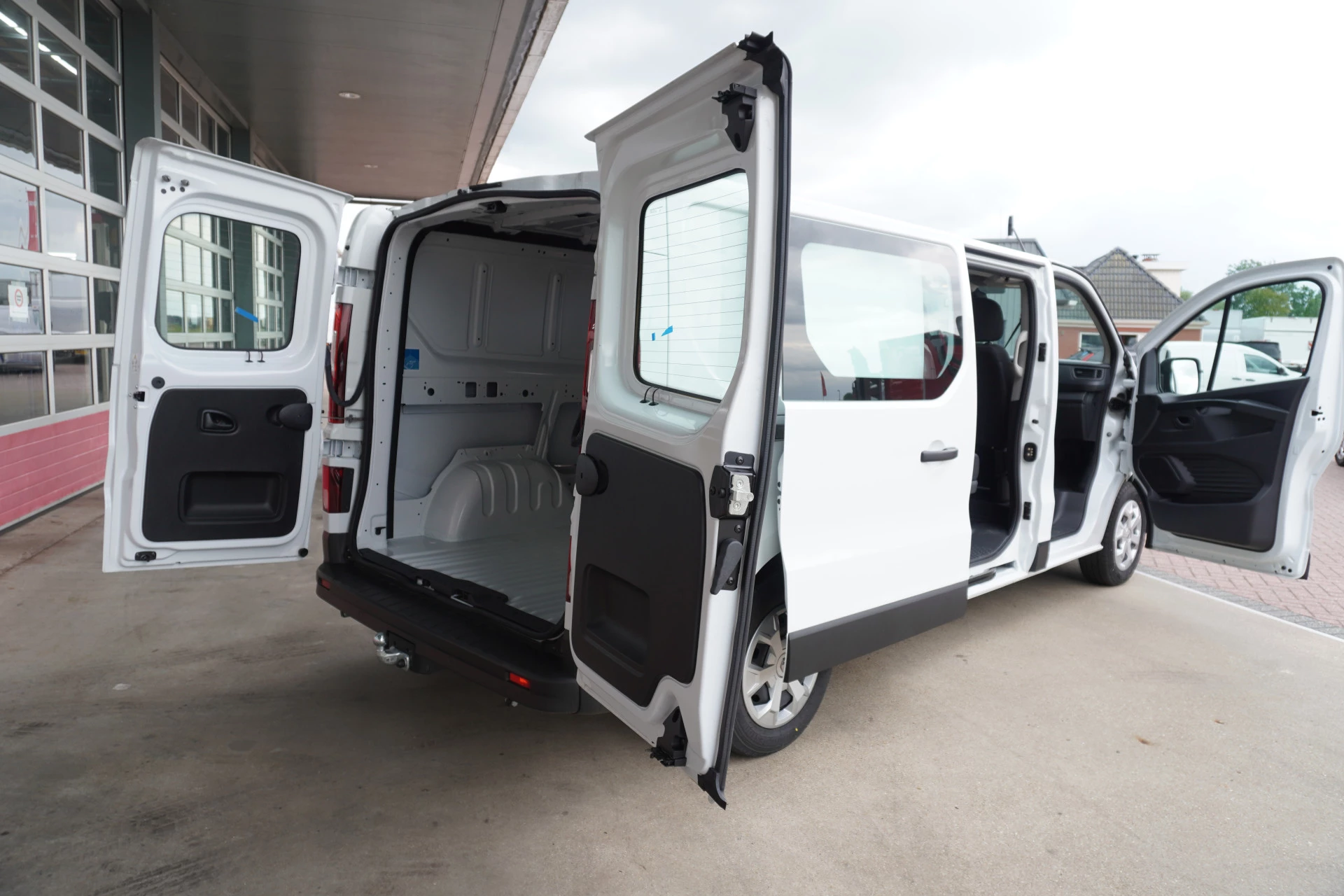 Renault Trafic 2024 - 2.0 Blue dCi 130PK T30 L2H1 Advance Dubbelcabine obrázek 5