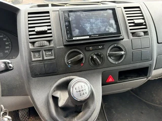 Volkswagen Transporter 2003 - T5 DOUBLE CAB 5-CILINDER (6 GEARS MANUAL GEARBOX / AIRCONDITIONING / 5 SEATS / ETC. imagen 13