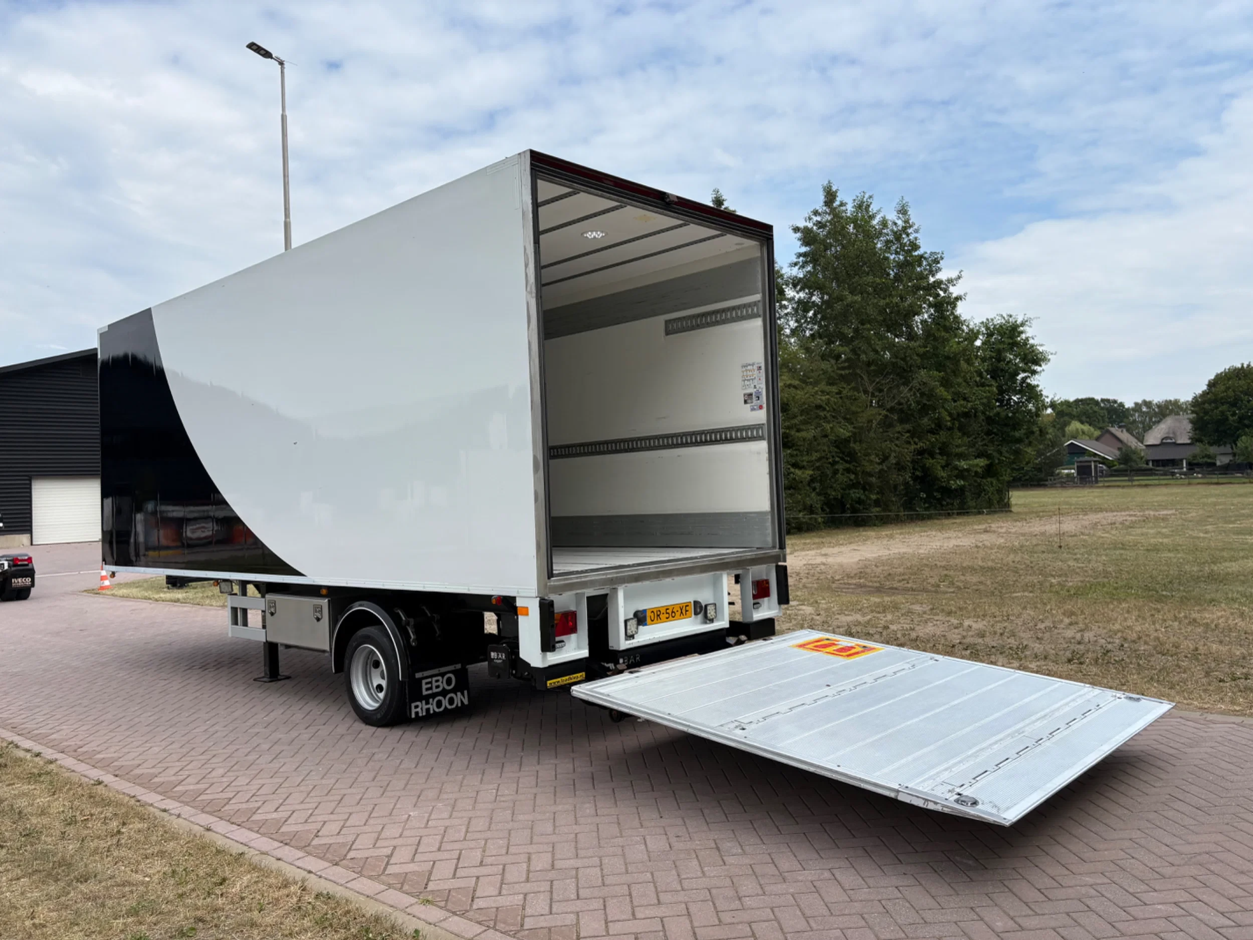 VAN OPL 7000 2019 - Be oplegger 7 TON met laadklep 2000 kg afbeelding 1
