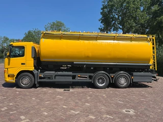 Volvo FM 2005 - 9 6X2R obrazek 10
