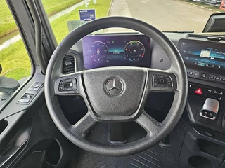 Mercedes-Benz Actros 2022 - 2545 LS zdjecie 14