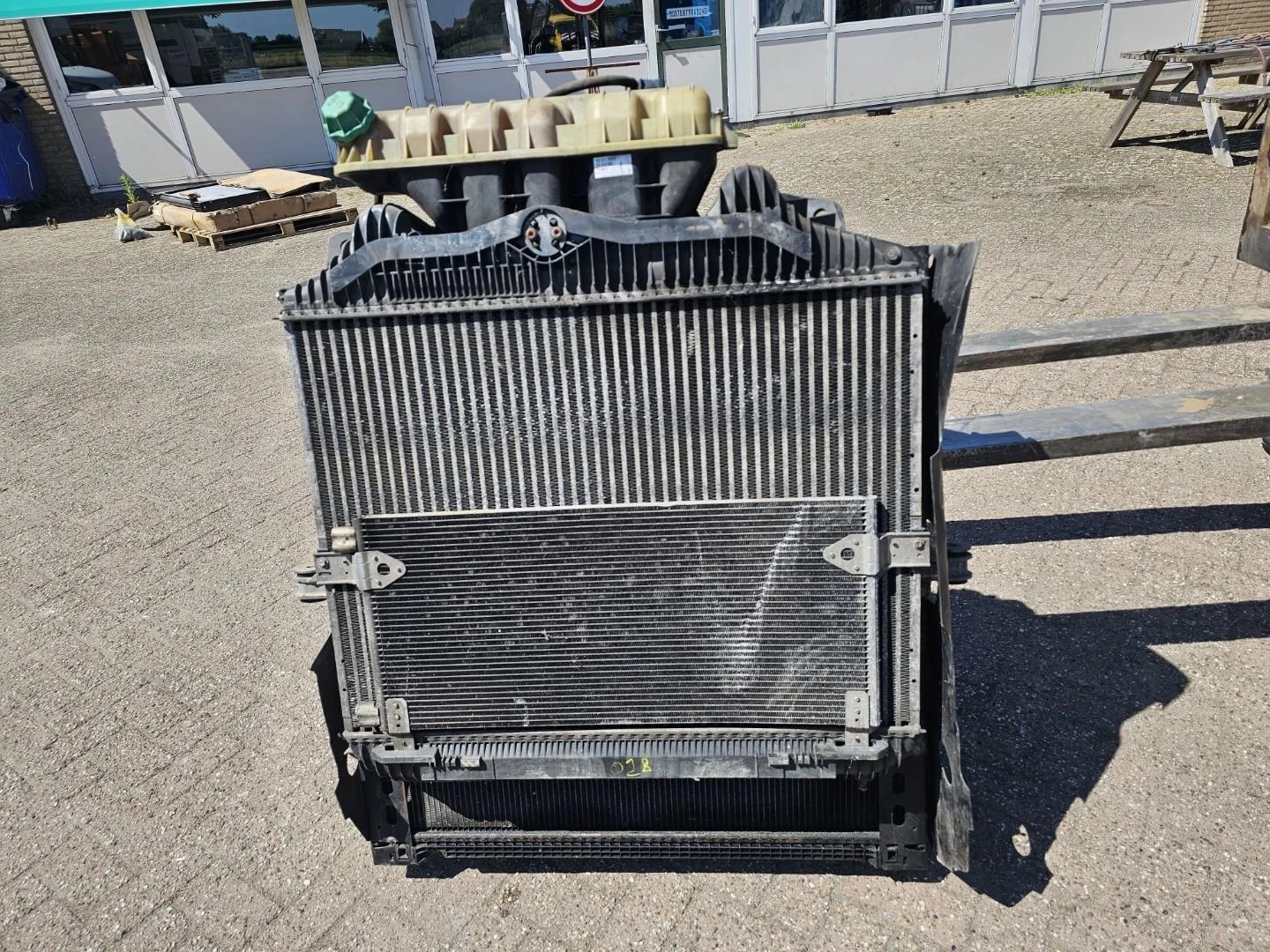 MAN BERH Radiator zdjęcie 2