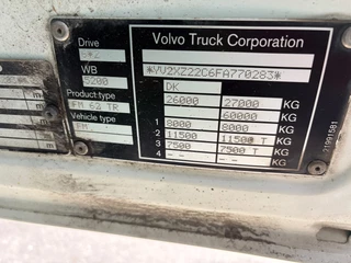 Volvo FM 2014 - 410 Globetrotter 6x2*4 - Livestock - Euro 6 - Steering axle image 11