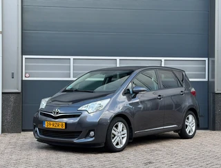 Toyota Verso-S 2011 - 1.3 VVT-i Dynamic bj.2011 Autom|Camera|Navi|Trekh|Nap. te koop