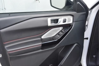 Ford Explorer 2024 - 3.0 V6 PHEV ST-Line 7-zits | Trekhaak image 17