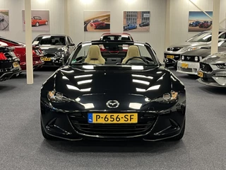 Mazda MX-5 2018 - ND Roadster 1.5 SkyActiv-G 131PK Sakura Limited Bose Leder PDC Apple CarPlay bild 5