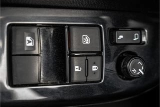 Toyota Hilux 2020 - 2.4 D 4WD | 150 PK | LED | Camera | Cruise | Navi | Climatronic | Trekhaak image 23