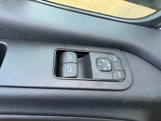 Mercedes-Benz Sprinter 2024 - 315CDI Chasi Cabine ( 3,66 Wielbasis ) Automaat Airco Cruisecontrol BPM VRIJ obrazek 8