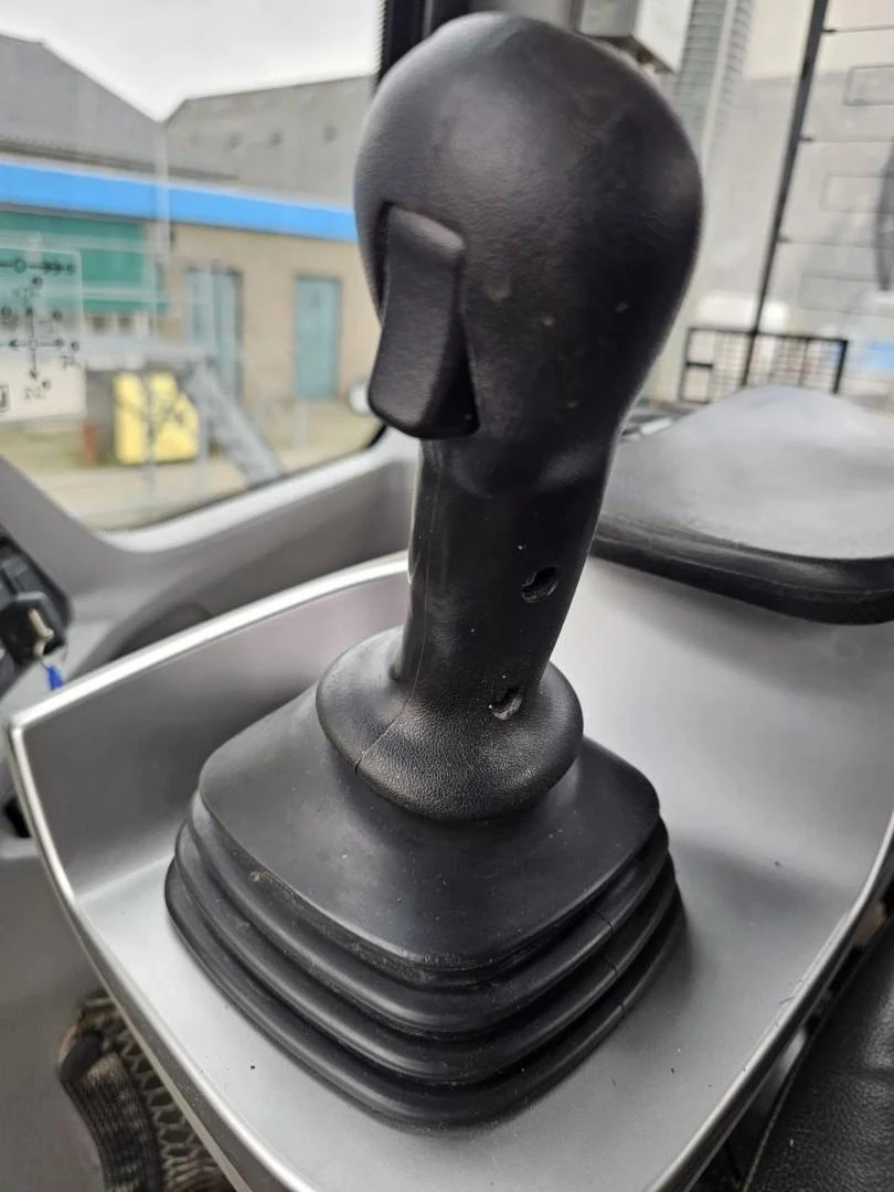 Case 821G 2019 afbeelding 12