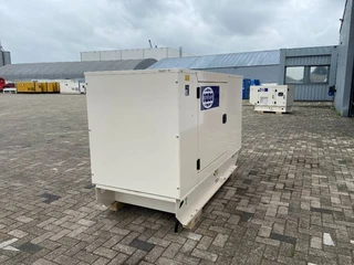 FG Wilson 2026 - P50-3 - 50 kVA Genset - DPX-16004 imagem 3 miniatura