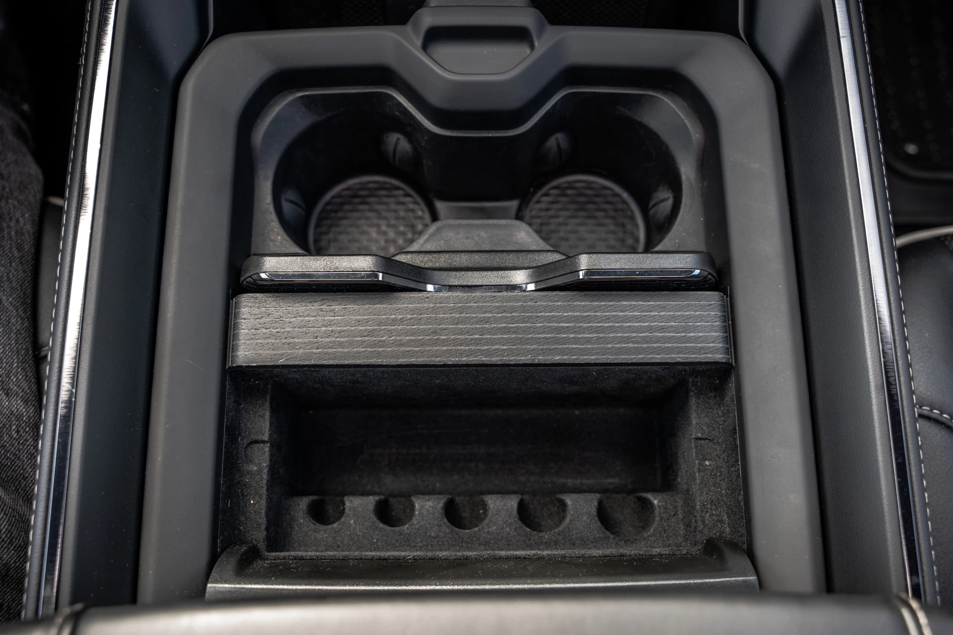 Dodge Ram 1500 2024 - 1500 LIMITED 5.7L V8 | 1e Eigenaar | Head up | Luchtvering | Rambox | Split Tailgate | Pano | Harman / Kardon zdjęcie 27
