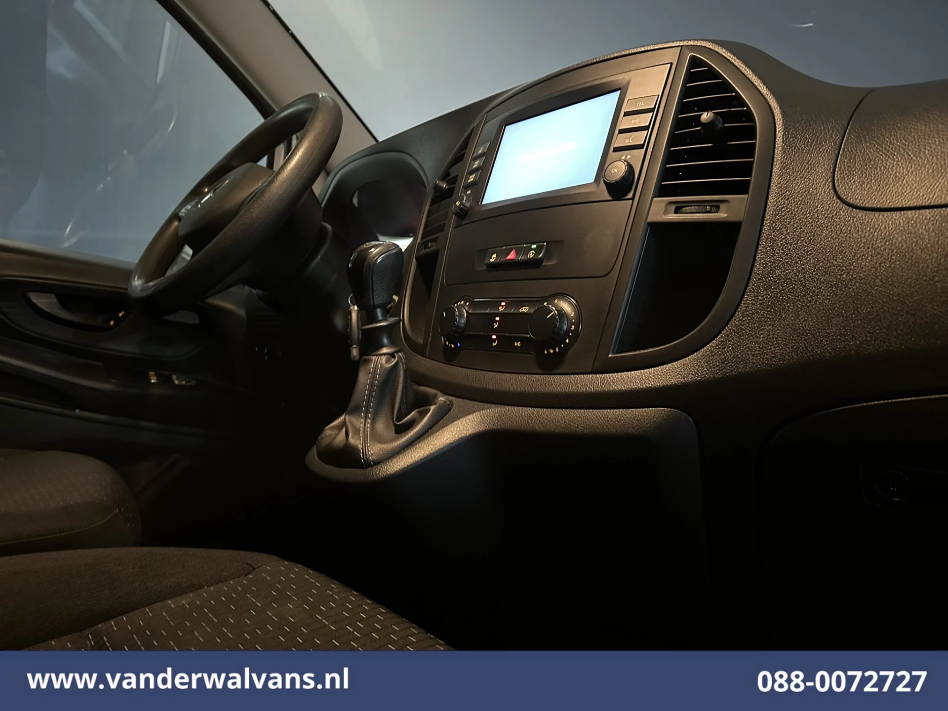 Mercedes-Benz Vito 2023 - 116 CDI 163pk L3H1 Euro6 Airco | Camera | Apple Carplay | Cruisecontrol | Stoelverwarming imagem 14
