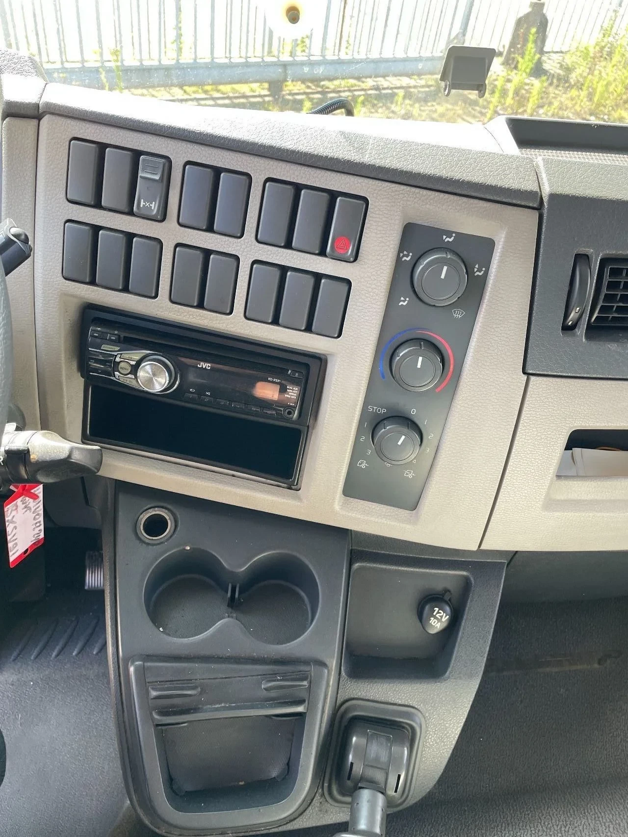 Volvo 240 2010 - FL 12 FL 12 immagine 9