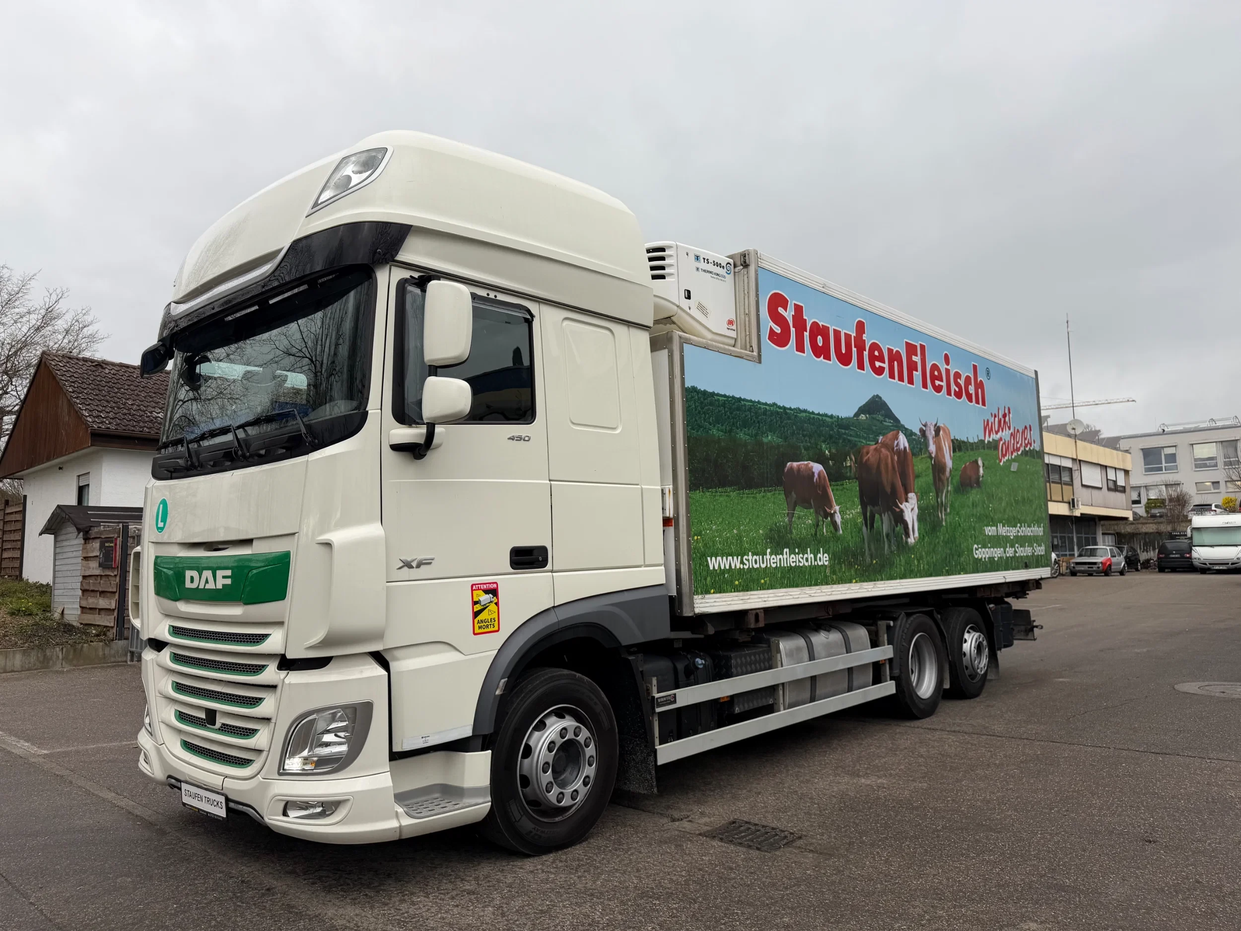 DAF XF 106.450 2019 - FLEISCHKOFFER, 6x2, Rohrbahnen, E6D afbeelding 1
