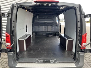 Mercedes-Benz eVito 2025 - 66kWh 100% Elektrisch 286km wltp obrazek 29