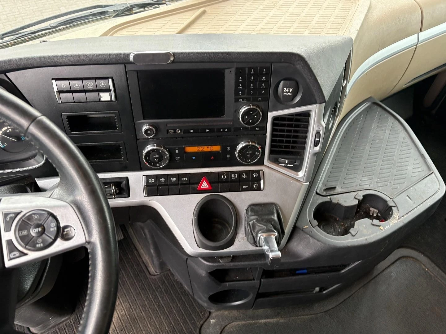Mercedes-Benz Actros 2014 obrázek 8