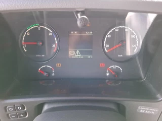 Scania R620-V8 2011 - / 6X4 / RETARDER / HYDRAULICS / SMART TACHO / LEATHER / AUTOMATIC / EURO-5 / 2011 bild 22
