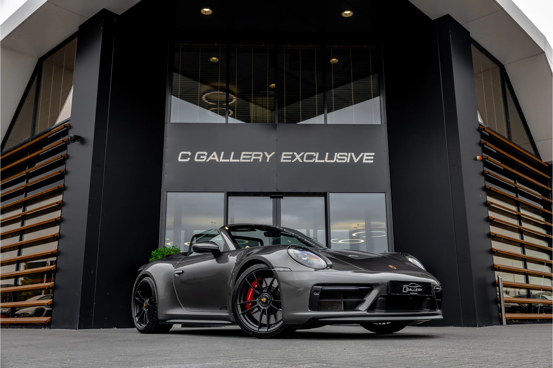Porsche 911 2024 - Cabrio 3.0 Carrera GTS afbeelding 1