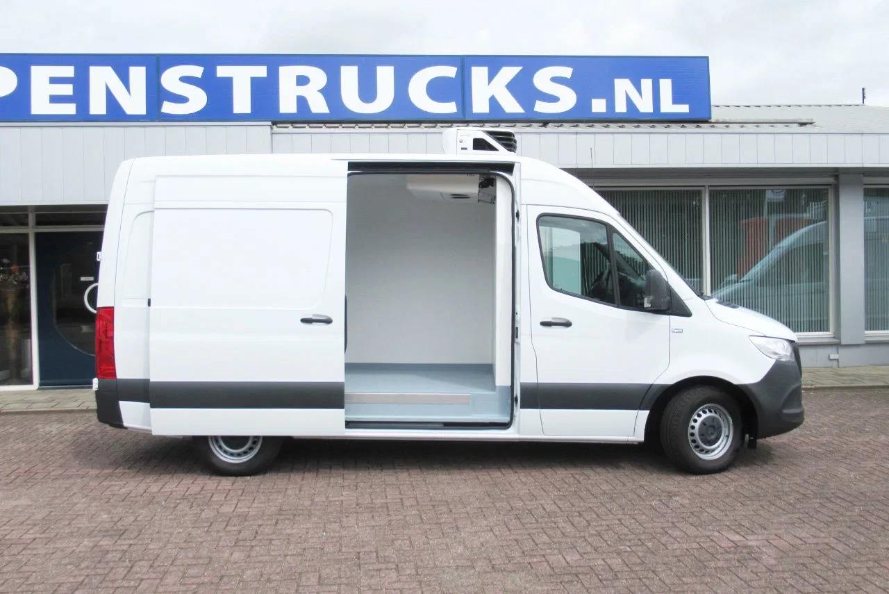 Mercedes-Benz Sprinter 2022 - 317 CDI Koel / Vries/ verwarmen Carrier Xarios 350 + 220 volt nacht stekkerL2/H2 afbeelding 17