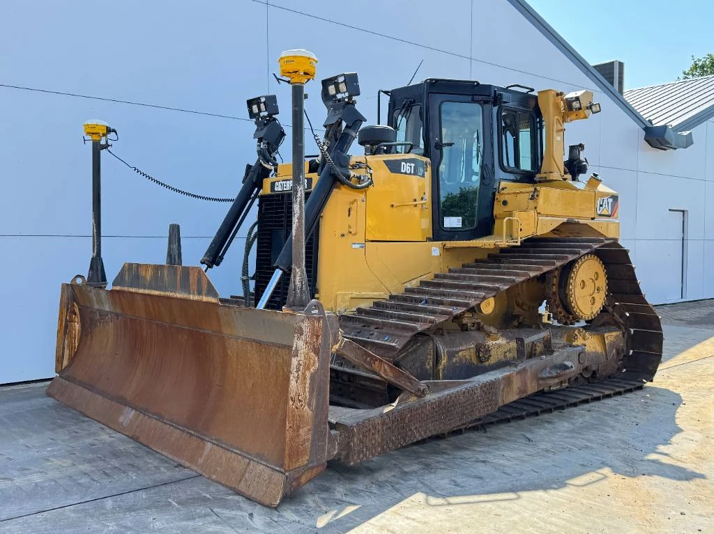 Cat 2014 - D6T LGP - TRIMBLE GPS SYSTEM / Auto Greasing imagem 1
