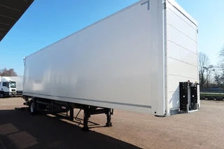Groenewegen 2019 - Enkel as, Stuuras, City trailer geisoleerd afbeelding 2 miniatuur